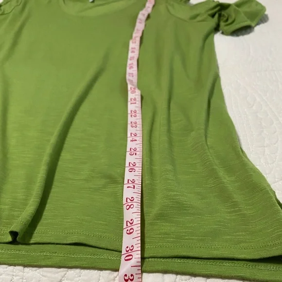 Cato Lime Cutout Sleeve V-Neck Top - Picture 7 of 7